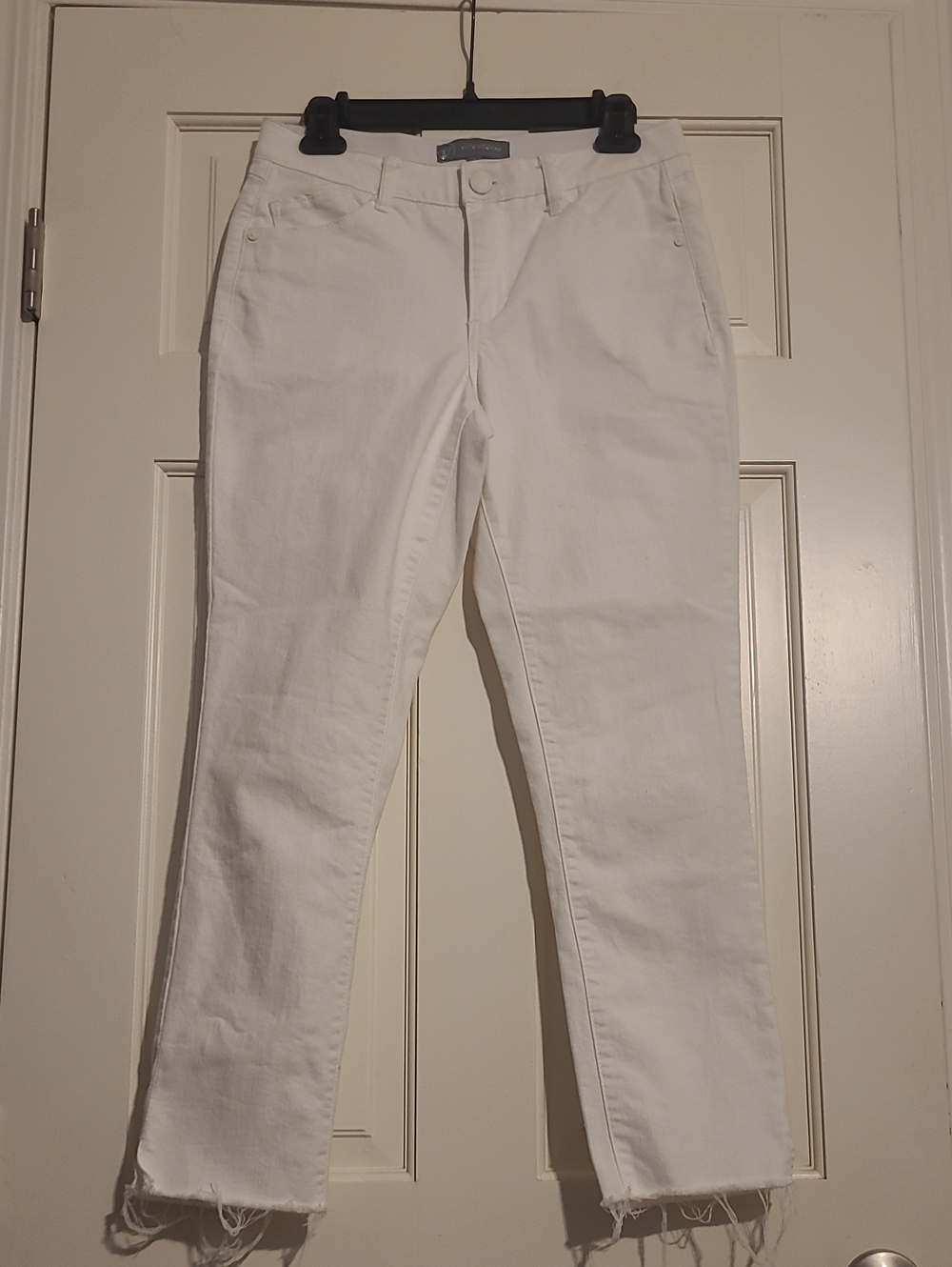 Wit & Wisdom White Straight Leg Jeans Size 6